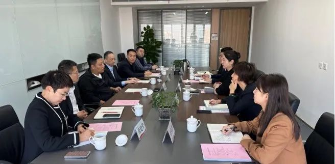 西安投資控股副總經(jīng)理王一梅會(huì)見(jiàn)興業(yè)銀行西安分行黨委委員、副行長(zhǎng)一行